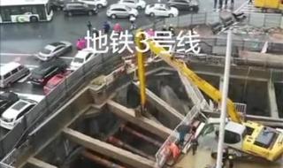暴雨中的长沙:部分地铁停运