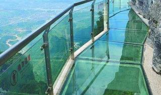 玻璃栈道玻璃一平米多少钱