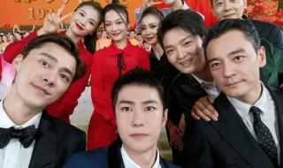 李易峰发了王一博拍的合照