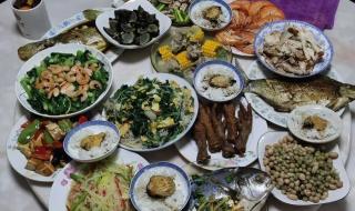 辞暮尔尔烟火年年什么意思